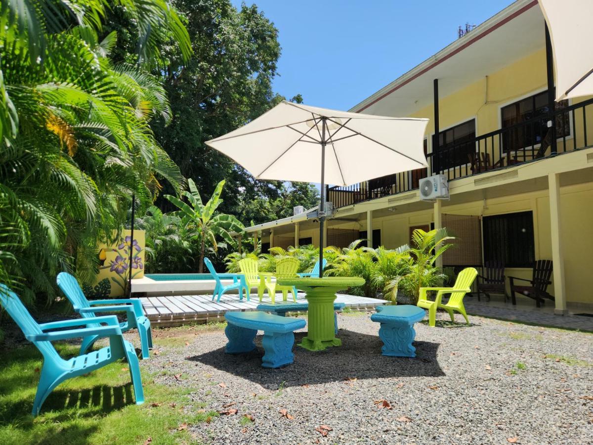 Family Hotel Puerto Viejo de Talamanca 外观 照片