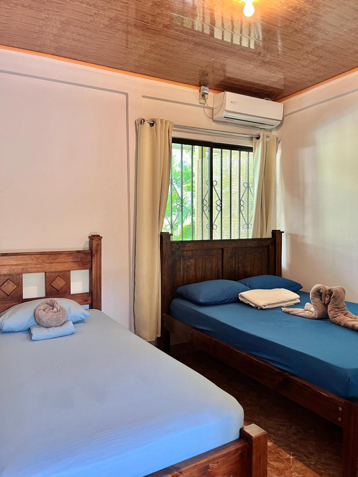 Family Hotel Puerto Viejo de Talamanca 外观 照片